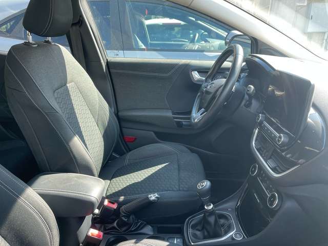 dffa3500-5c9d-4f21-b53e-fb291f2e4a9a_06.jpg dffa3500-5c9d-4f21-b53e-fb291f2e4a9a_06.jpg