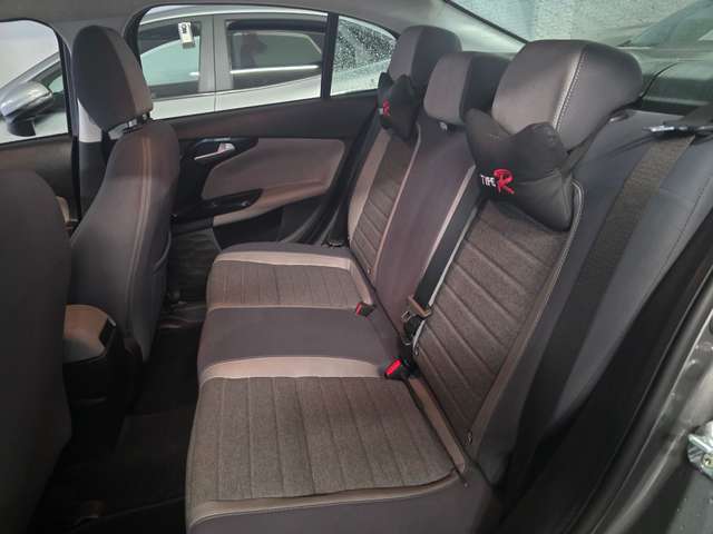 ade45715-2680-496b-95cf-f2743f28ddcd_14-15.jpg